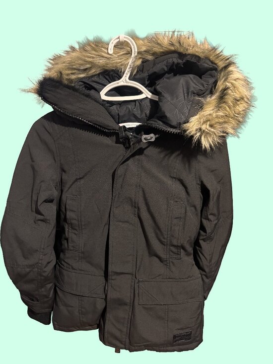 ✨ GOLDEN by TNA – Larsen Parka (Altitude Series) – XXS ✨ - Picture 1 of 2